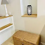 Maison Charmante Avec Terrasse, 2 Apartamento *